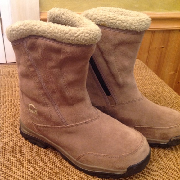 sorel waterfall boots